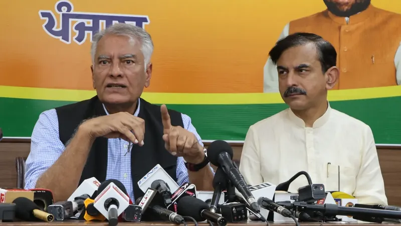 Sunil Jakhar 