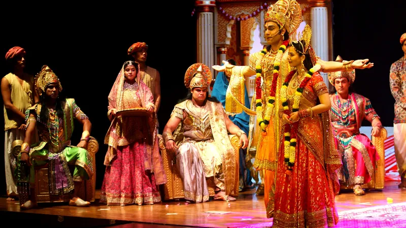 ਮੋਹਾਲੀ ਵਿੱਚ ‘ਹਮਾਰੇ ਰਾਮ’ ਨਾਟਕ ਦੀ ਪੇਸ਼ਕਾਰੀ ਦੌਰਾਨ ਮੰਚ ’ਤੇ ਕਲਾਕਾਰ